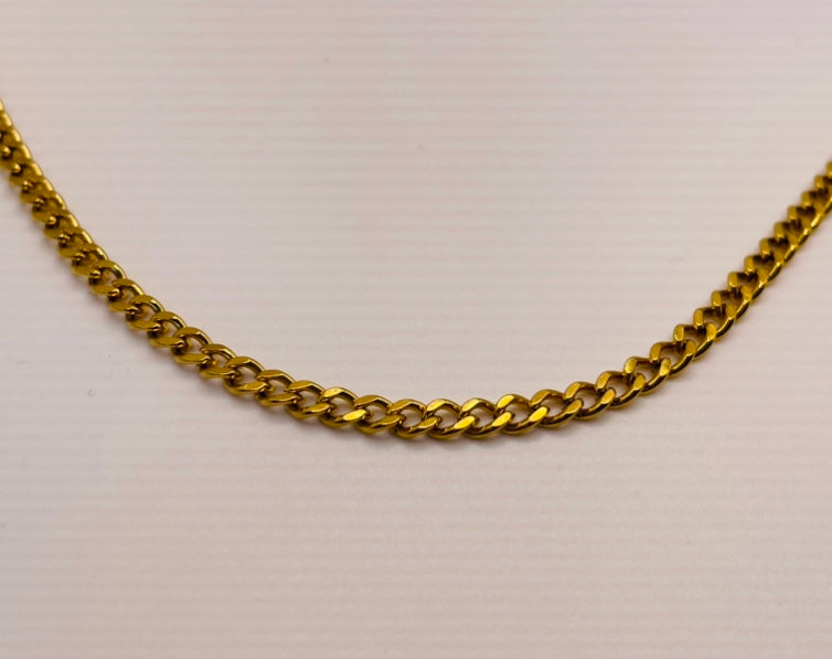 ANYA NECKLACE