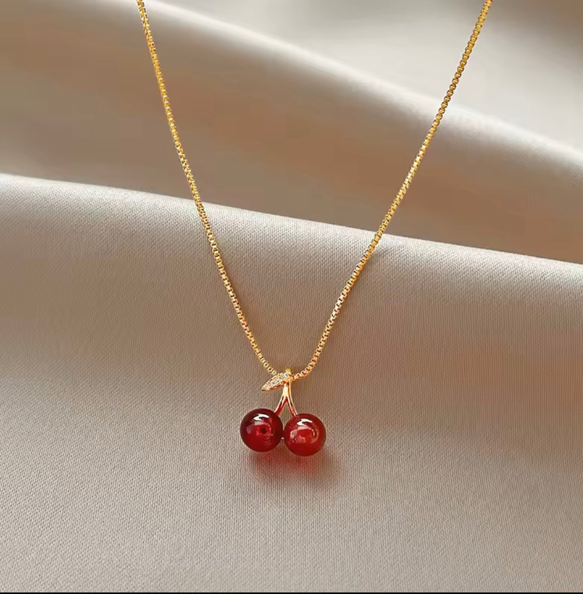 CHERRY NECKLACE