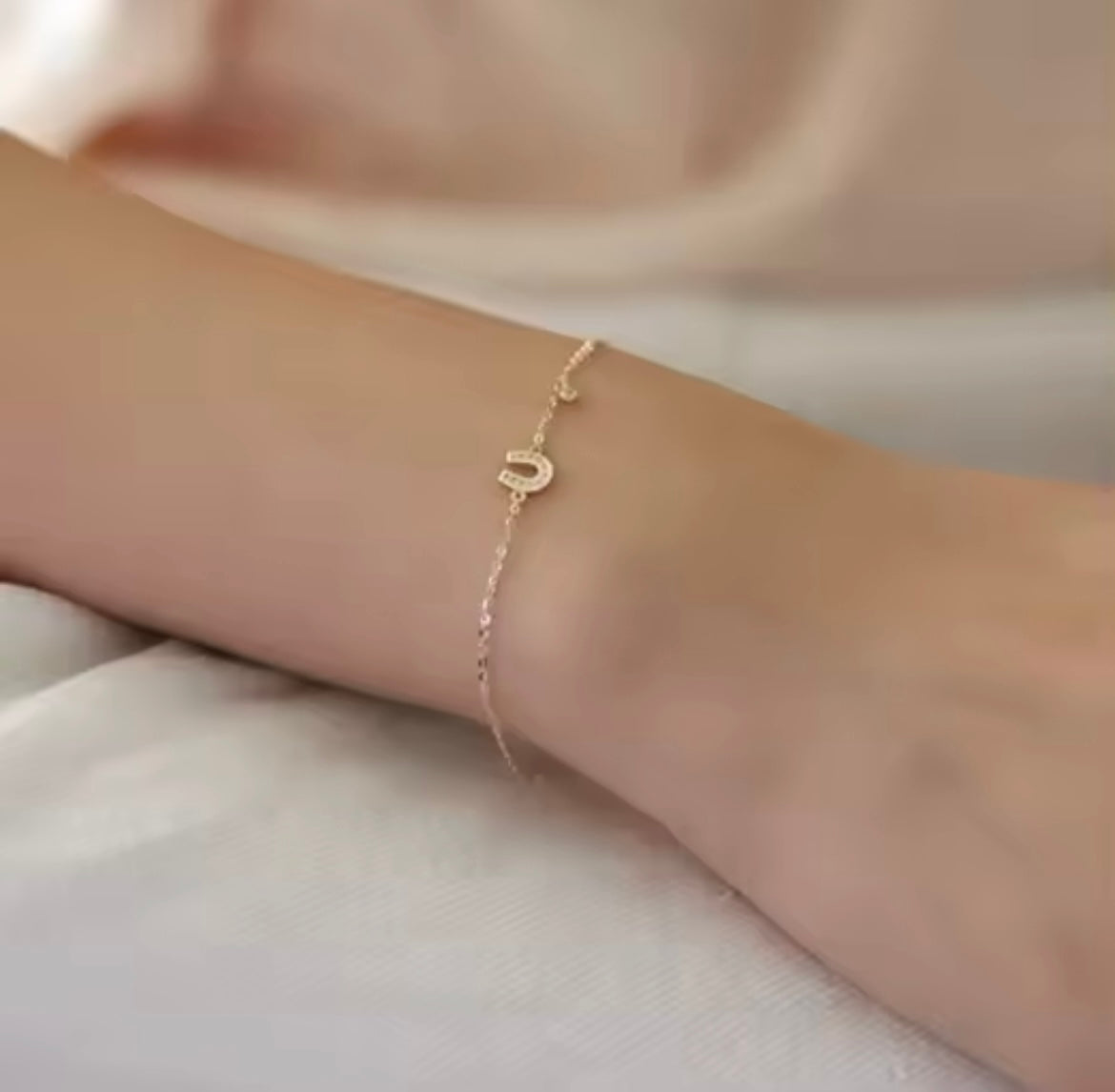 MINI HERRADURA BRACELET