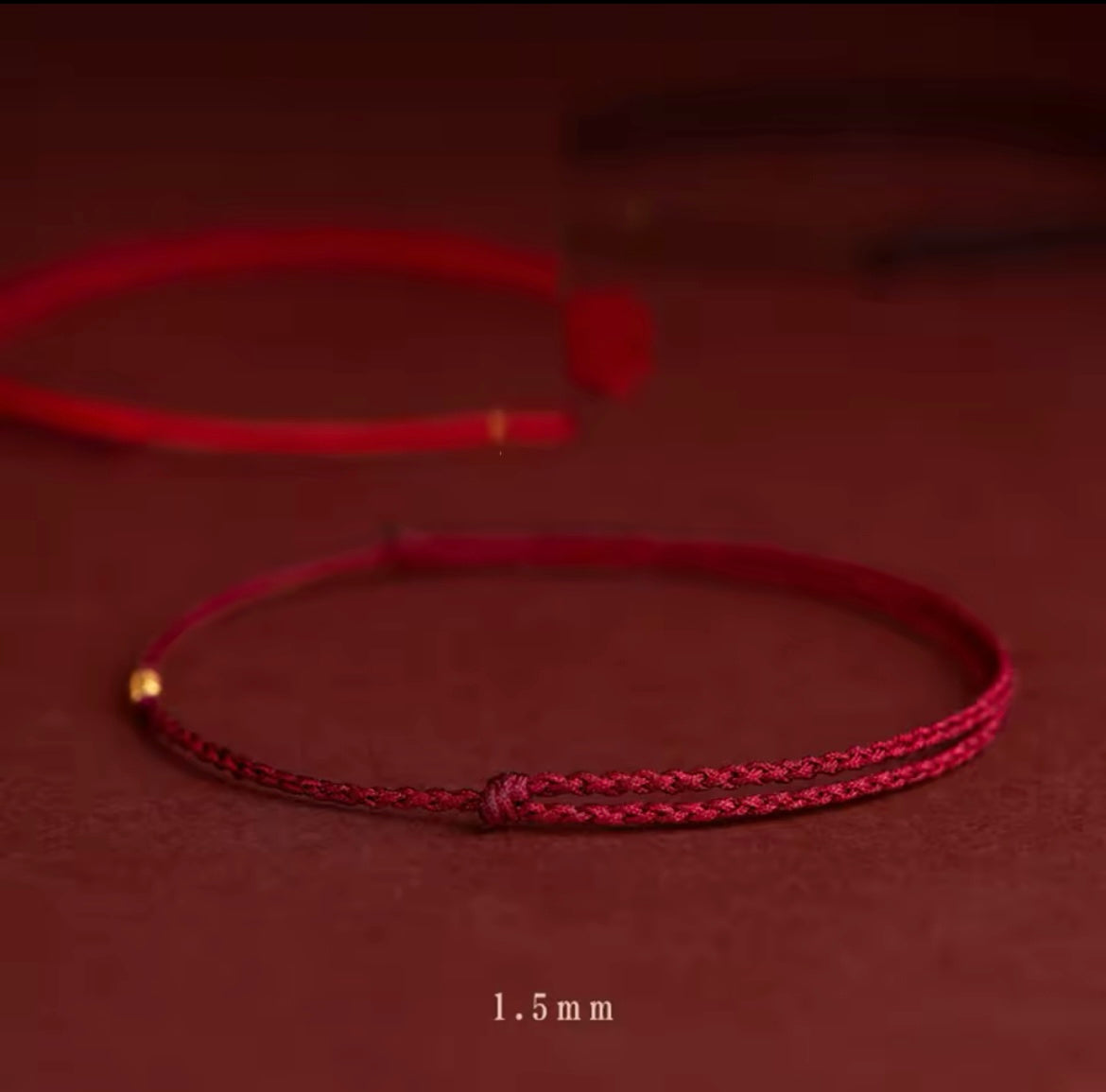 RED STRING BRACELET