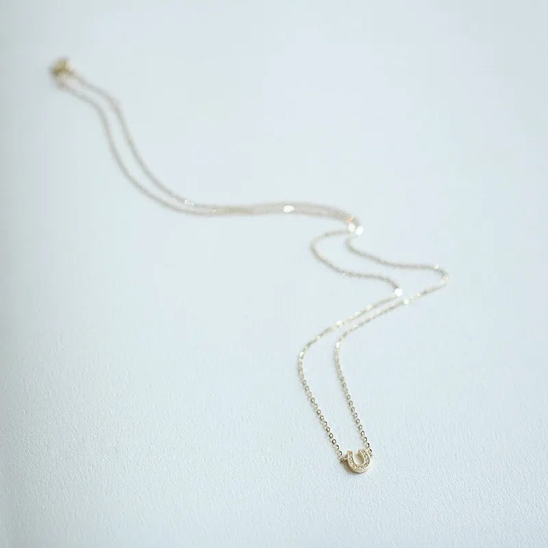 MINI HERRADURA NECKLACE