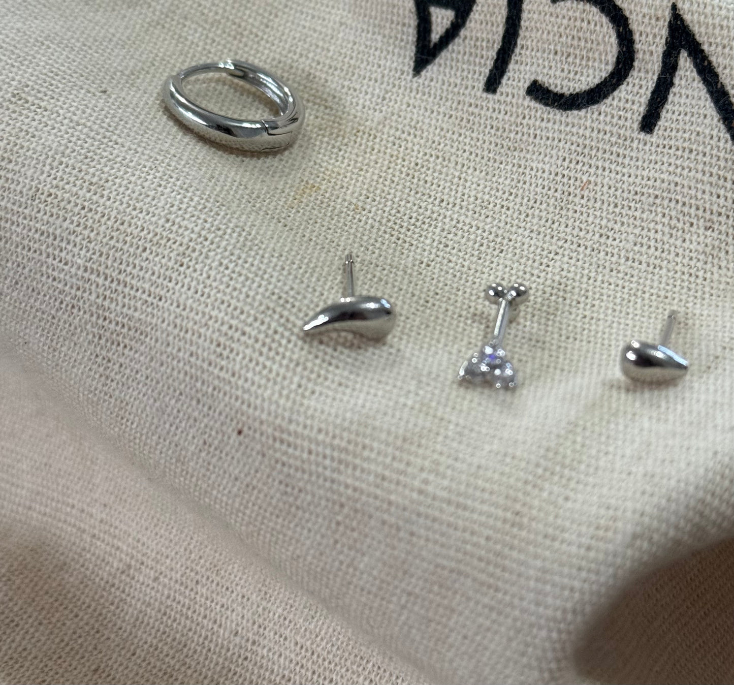 ROCK & SHINE EAR CANDY