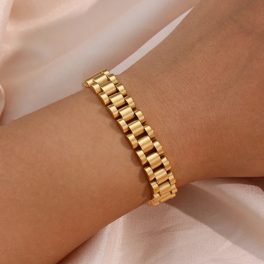 GOLDEN REYNA BRACELET