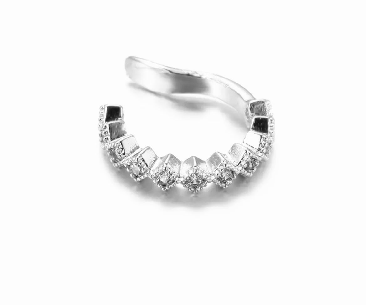 CONSTELLATION EARCUFF