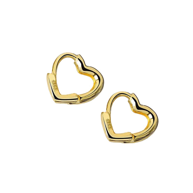 CUTE HEART HUGGIES