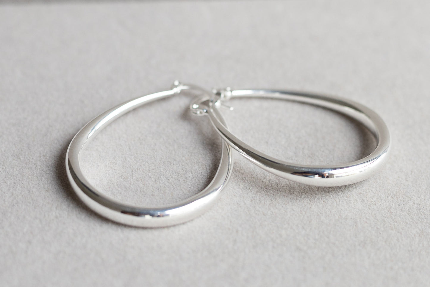 GIORGIA HOOPS